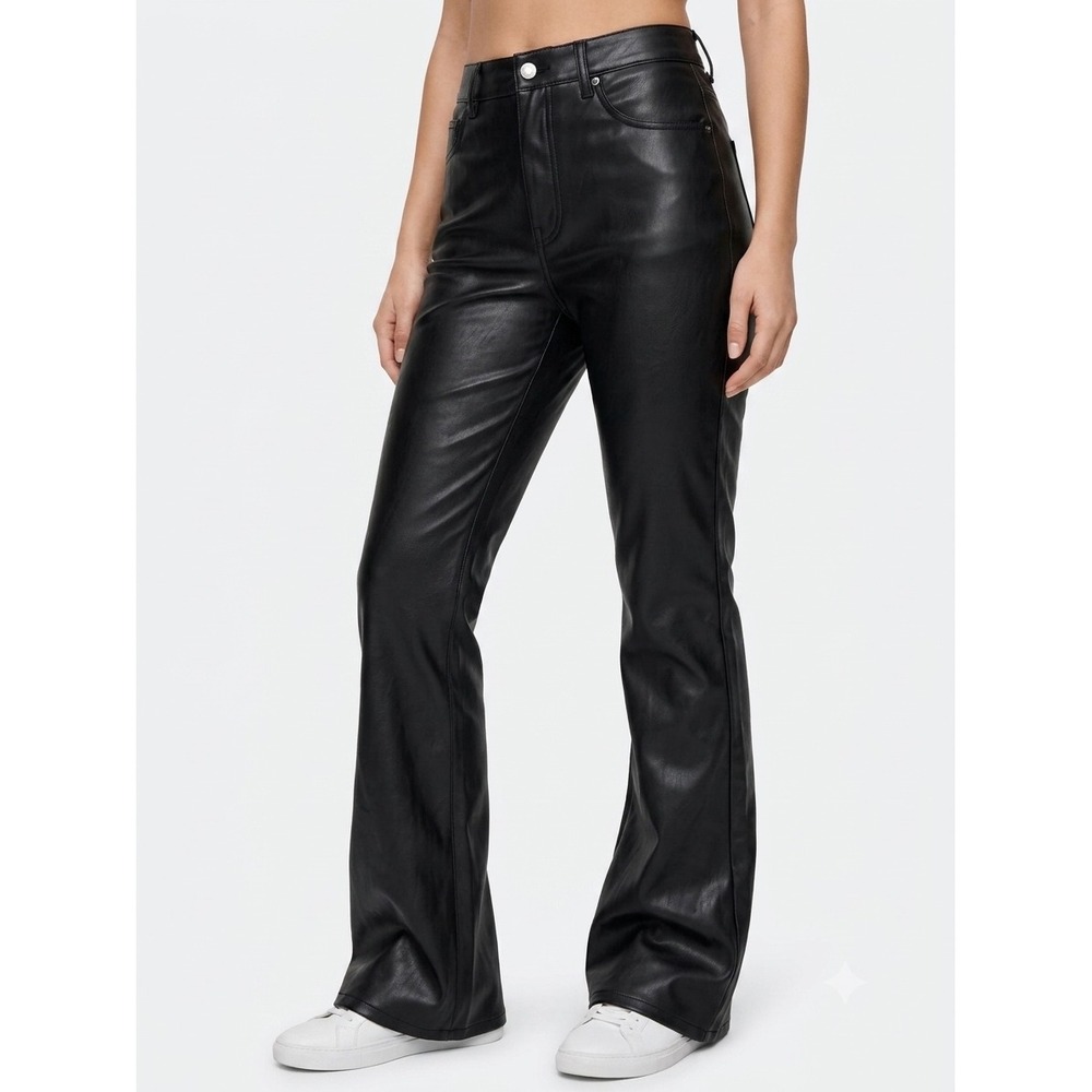 Quiet Luxury Minimalist Rocker‎ Veronica Beard Jeans Black Faux Leather Flare 31